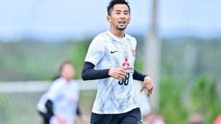 「やっぱ前田直輝えぐいな」J1浦和レッズの新・右ウインガーの「ダイレクトボレー弾」に驚きと期待の声続々！ 新生3トップが見せた驚異の破壊力に「今季は期待」と好反応