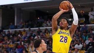 【NBA】「このリアクション最高」八村塁の3Pに、レブロンとADが咆哮……エース不在の“伝統の一戦”で劇的勝利