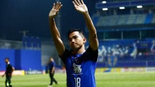 「マジで好きなんだな」チャナティップが出待ちしていたのはJリーグのスター選手！サインをもらったリアクションも話題「ただただかわいい」