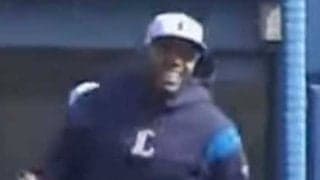 NPB最重量、125キロの大物助っ人が「でかいなあ」　メジャー114発…ド迫力の激走に仰天