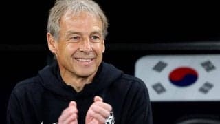 「そういう態度を見せるべき」敗退でも笑顔を見せたクリンスマン監督に批判殺到！ 韓国ファンの批判に自論「より良い相手を祝うのは当然」