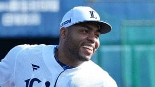 “練習を止めた”新助っ人に称賛の声　大成功の予感…ふと見せた配慮が「応援したくなる」