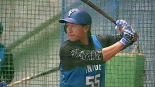 DeNAドラ6の衝撃…強烈スイングが「違う次元にいる」　頭角表した“独立2冠王”