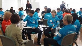 浦和のWE ACTIONはOB等招いての講義や討論、熱帯びる時間で選手自身がキャリアを考えるきっかけに