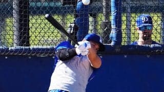 “ムキムキ”大谷翔平が「ヤバすぎる」　豪快140m弾…進化した肉体に「ゾクゾクする」