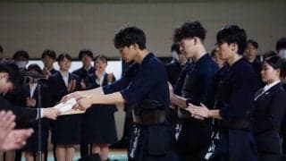 30試合超に及ぶ死闘　早慶戦２連覇とはならず　横山、萩谷、山田が優秀選手賞に