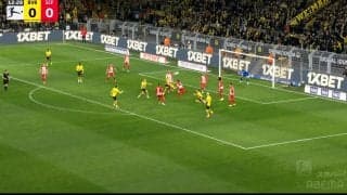 「まるでキャプテン翼」の超絶プレー２連発！イングランド至宝のビタ止めトラップ→オランダ代表FWのバイシクルシュートでドルトムント攻撃陣が魅せた一部始終