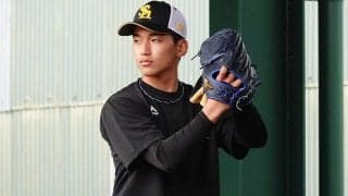 鷹の18歳ドラ1は「モノが違う」　初ブルペンで怪物の片鱗…指揮官絶賛「どこイジるん？」