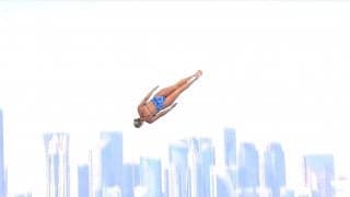 ビル6階分以上の高さから宙を舞う！驚愕の競技・ハイダイビングでの空中姿勢が芸術的な女子選手たち