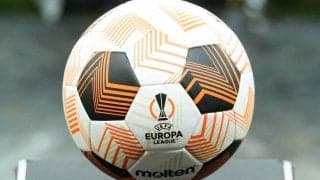 「これこそ美しいフットボール」ベンフィカvsトゥールーズでサポ同士が柵越しのマフラー交換！リーグ公式も「尊敬します」