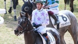 京都3Rで「アレ」が初V！ 祖母は重賞9勝ファストフレンド