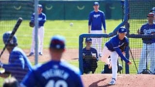 山本由伸、ベッツから空振り奪取　\"初登板”は「85点」… 155キロにファン喝采