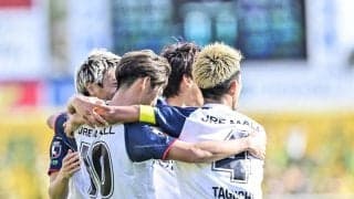 「その一連を間近で見た私は感動して涙目」J2千葉の選手の「サポーターと共同での即興ゴールパフォーマンス」が話題に！ ちばぎんカップで決めた圧巻ループ直後に披露