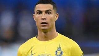 「5度見した」「全てが同じだ」C・ロナウドとチームメイトの双子が並んだ3ショットにファン困惑「違うのはユニフォームだけ」