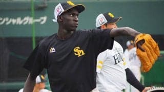 鷹がアフリカ選手のトライアウト実施　NPB初の試み…フロントが明かす狙い