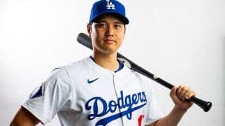 大谷翔平の“シースルー”姿に騒然　大不評の新ユニホーム「どうなってるの？」