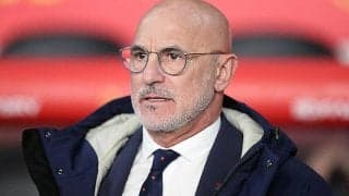 スペイン代表、デ・ラ・フエンテ監督との契約を2026年まで延長！　昨年UNL初制覇に導く