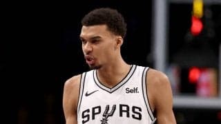 スパーズのウェンバンヤマがレジェンドに並ぶ記録樹立…1000得点500リバウンド150ブロックをわずか50試合で達成