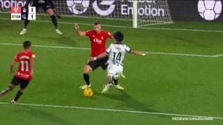 「愛されてるな」久保建英、高速ドリブルから相手のタイミングをずらす変態シュート炸裂！今季7得点目も古巣相手のゴールにノーセレブレーションで「気遣いができる」「いいやつ！」とファン感動