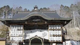 愛馬の活躍と健康を願う伝統行事「初午祭」 源義経をまつる北海道平取町・義経神社に約100人集まる