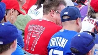 大谷翔平、古巣・エ軍戦を欠場…ド軍と乱打戦で引き分け　両軍ファン大谷ユニの珍光景