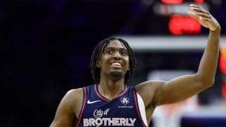 リバースHC、ベバリーという“元同僚”がいるバックス戦へ臨むシクサーズのマクシー