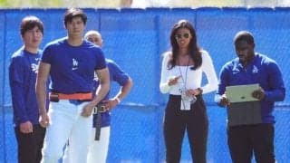 “荒業”炸裂の女性レポーター「私が勝ったわ」　大谷翔平を爆笑させた掟破りパフォ