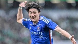 【東京Vと横浜FMの国立決戦で5万がどよめいた2つのゴール(2)】「ちょっと興奮しすぎて覚えていない…」と振り返るほどの鮮烈弾。チームメイトを呼び寄せて観客席へ猛ダッシュ