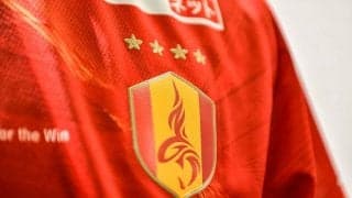 「伊東純也と三笘薫を足して割った感じ」J1名古屋の大卒ルーキーの鮮烈な“瞬き厳禁ドリブル”に早くもファン虜！「股抜きクッソ痺れた」「ポテンシャルの塊」などの声