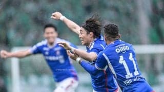 「なんだこの素晴らしい写真は」J1横浜FM「劇的逆転」をとらえた一枚に賛辞！「ドラゴに殴り合いで打ち勝ったロッキーみたい」「泣く！」などの声