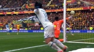 「忍者だ」南野拓実、“神業反応”ゴールの瞬間！ジャンプ着地→“秒”でこぼれ球を右足プッシュ→リーグアン最強GKを打ち破った一部始終「いつの間にタキが！」