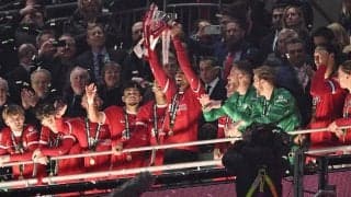 遠藤航の姿がギリギリ見えず…リバプールのトロフィーリフト映像に日本人嘆き「悲しい」「カメラワーク前にしてほしかった」