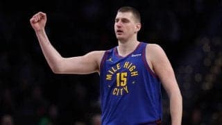 ウォリアーズ相手に大車輪の活躍を見せたニコラ・ヨキッチが3戦連続でトリプルダブル