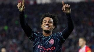 シティの新星オスカー・ボブが2029年までの新契約にサイン！　今季デビューで16試合に出場