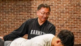 投手に「腕を振れ」が引き起こす逆効果　“つなぎ役”が弱いと「加速は生まれない」