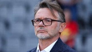 「歴史的ツーショットでは！？」来日したトルシエ監督がW杯に選ばなかった中村俊輔と笑顔の2ショット「この2人の笑顔が見れるなんて！」