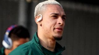 テン・ハグ監督が出番減の愛弟子アントニーに「今はチャンスを待て」