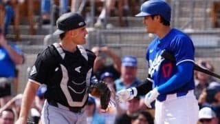 大谷翔平「ジャクソンくん元気？」　元相棒とグータッチ…数秒の再会にあった“秘話”