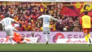 「南野に蹴らせよう」「やっちまった」モナコFWが“今季４回目のPK失敗”で批判殺到！コースが甘すぎるシュート→跳ね返りも蹴り損ね…監督はキッカー交代を示唆