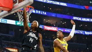 レイカーズ・八村塁が決勝弾含む17得点の活躍…“LA対決”最大21点差からレブロン躍動し逆転勝利