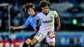 「縦の動きが全盛期ベイルやん」川崎から1人で4得点を奪った磐田FWの「脅威の全4ゴール映像」に「映像で見てるだけでも鳥肌エグい」の声！ 敵地で見せた脅威の得点力