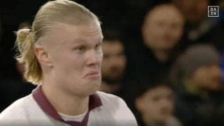 「なんだよ、その顔！」「めっちゃ舐めてるw」前半だけでハットトリック→ゴール直後の表情がヤバすぎる瞬間　怪物FWハーランドが余裕のループシュートを決める