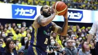 宇都宮ブレックスがサンロッカーズ渋谷に競り勝つ…ニュービルが逆転3Pを含む23得点、比江島慎も躍動