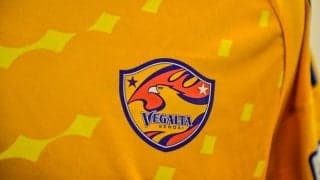 「フライング伊達男」J2仙台の32歳FWの「何度見ても美しい」ジャンピングボレーにファン沸騰！「どうみても延髄斬り」「マジで芸術点高い」などの声