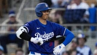 大谷翔平、オープン戦3試合目で初猛打賞の大暴れ！あと少しでホームランのフェンス直撃三塁打含む3安打に球場のファン熱狂 打率.714で7打席連続出塁