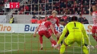 堂安律が絶望した…史上最高レベルの“ドリブル突破” 「メッシを超えた…」「神すぎる」バイエルンの神童が3人を無効化する変態ドリブル→スーパーゴールを炸裂した瞬間