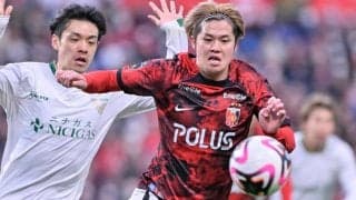 【浦和レッズのIHが語る“ヘグモ式４－３－３”攻撃面での道しるべ(2)】伊藤敦樹が反省する「外回しだけでは思う壺」だからこそ、求められる「チャレンジするボール」の重要性