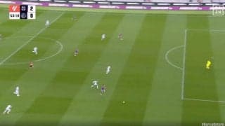 ゴールまで“わずか8秒”！「もはや芸術」「鳥肌立った」 4本のパスで守備陣を完全崩壊させた“超高速カウンター”が炸裂した瞬間　バルセロナの完璧すぎる神パスワーク