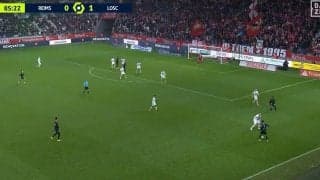 「めっちゃ純也さん見てる」中村敬斗から伊東純也へ“超滞空パス”炸裂でファン興奮　日本代表ホットライン開通で美しすぎるサイドチェンジからチャンス創出の瞬間