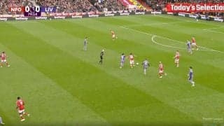 遠藤航が出場したら無敗！なぜ、リバプールの中心選手になれたか？ 理由が分かる“人を捕まえにいく”アタックが炸裂した瞬間　“プレミア屈指のアンカー”の戦い方が分かるシーン